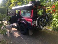 Gebraucht Land Rover Defender SE 122 PS (89 kW) 2015 Rot Kombi