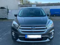 Gebraucht Ford Kuga Titanium 182 PS (133 kW) 2017 Grau SUV