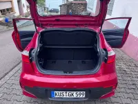 Gebraucht Kia Rio Edition 7 84 PS (61 kW) 2016 Rot Kleinwagen