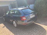 Gebraucht Skoda Octavia Ambition 150 PS (110 kW) 2016 Grau Kombi