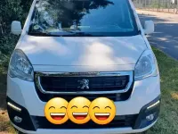 Gebraucht Peugeot Partner 99 PS (72 kW) 2017 Weiß Van / Kleinbus