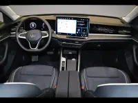 Gebraucht VW Passat Elegance 150 PS (110 kW) 2025 Weiß Kombi