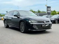 Gebraucht VW Passat Elegance 150 PS (110 kW) 2025 Schwarz Kombi