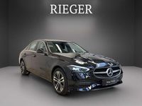 Gebraucht Mercedes C300e Avantgarde 204 PS (150 kW) 2024 Schwarz Limousine