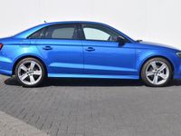 Gebraucht Audi A3 S-Line 2018 Blau Limousine