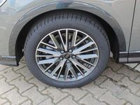 Gebraucht Audi Q3 S-Line 190 PS (139 kW) 2024 Chronosgrau (metallic) SUV