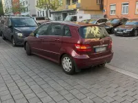 Gebraucht Mercedes B200 140 PS (102 kW) 2008 Rot Van / Kleinbus
