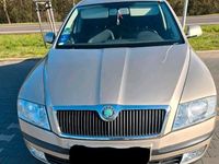 Gebraucht Skoda Octavia 116 PS (85 kW) 2005 Gelb Limousine