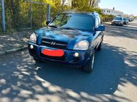 Second-hand Hyundai Tucson 140 CP (102 kW) 2008 Albastru SUV