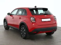Neu Fiat 600 145 PS (106 kW) 2026 Rot SUV