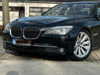 Gebraucht BMW ActiveHybrid 7 465 PS (342 kW) 2012 Schwarz Limousine
