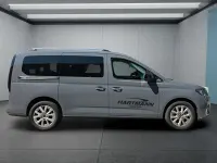 Gebraucht Ford Tourneo 116 PS (85 kW) 2025 Grau Van / Kleinbus
