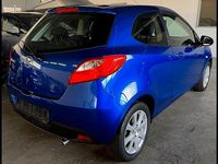 Second-hand Mazda 2 Inclusive 75 CP (55 kW) 2009 Albastru Hatchback