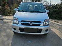 Gebraucht Opel Agila 60 PS (44 kW) 2004 Silber Van / Kleinbus