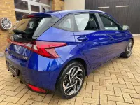 Gebraucht Hyundai i20 Intro Edition 101 PS (74 kW) 2021 Blau Kleinwagen