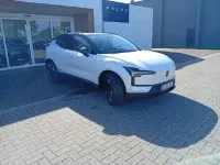 Gebraucht Volvo EX30 Ultra 200 kW (272 PS) 2025 Crystal white SUV