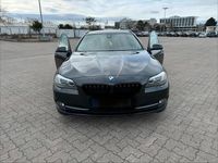 Gebraucht BMW 520 184 PS (135 kW) 2012 Grau Kombi