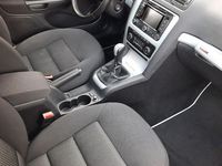 Gebraucht Skoda Octavia 140 PS (102 kW) 2010 Silber Kombi