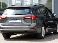 Gebraucht Ford Focus 120 PS (88 kW) 2022 Magnetic grau metallic Kombi