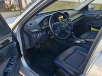 Gebraucht Mercedes E200 Elegance 184 PS (135 kW) 2010 Silber Limousine