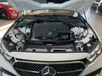 Gebraucht Mercedes E220 AMG 197 PS (144 kW) 2025 Weiß Limousine