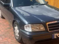 Gebraucht Mercedes C180 122 PS (89 kW) 1994 Limousine