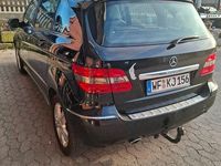 Gebraucht Mercedes B200 140 PS (102 kW) 2008 Schwarz Van / Kleinbus