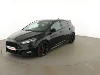 Używany Ford Focus ST 250 KM (183 kW) 2016 Czarny Sedan/Limuzyna