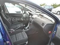 Gebraucht Peugeot 307 Premium 136 PS (100 kW) 2004 Blau metallic Limousine