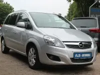 Gebraucht Opel Zafira Innovation 140 PS (102 kW) 2010 Silber Van / Kleinbus