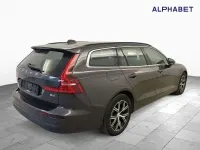Gebraucht Volvo V60 197 PS (144 kW) 2022 Grau Kombi