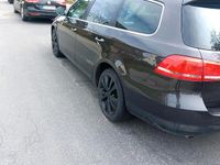 Gebraucht VW Passat 105 PS (77 kW) 2011 Braun Kombi