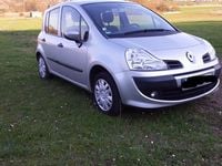 Gebraucht Renault Modus 75 PS (55 kW) 2009 Silber Van / Kleinbus