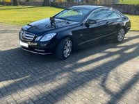 Gebraucht Mercedes E350 265 PS (194 kW) 2012 Schwarz Coupé