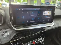 Neu Peugeot 2008 Allure 136 PS (100 kW) 2026 Rot SUV
