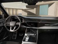 Neu Audi Q8 Design 286 PS (210 kW) 2025 Mythosschwarz metallic SUV