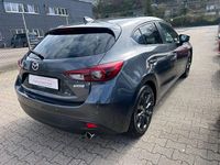 Gebraucht Mazda 3 Nakama 105 PS (77 kW) 2017 Meteor grey Limousine