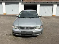 Gebraucht Audi A4 102 PS (75 kW) 1997 Silber Limousine
