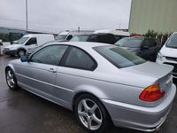 Gebraucht BMW 318 143 PS (105 kW) 2001 Silber Coupé