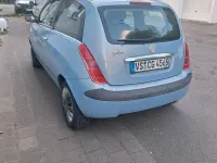 Gebraucht Lancia Ypsilon 60 PS (44 kW) 2006 Blau Kleinwagen