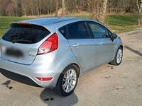 Gebraucht Ford Fiesta Trend 82 PS (60 kW) 2015 Silber Kleinwagen