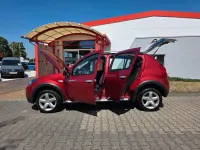 Gebraucht Dacia Sandero Stepway 84 PS (61 kW) 2011 Rot SUV