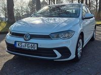 Gebraucht VW Polo Move 80 PS (58 kW) 2023 Weiß Kleinwagen
