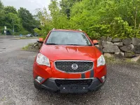 Gebraucht SsangYong Korando Quartz 175 PS (128 kW) 2012 Rot SUV
