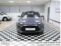 Gebraucht Hyundai i20 Style 101 PS (74 kW) 2016 Grau Coupé