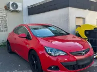 Gebraucht Opel Astra GTC 140 PS (102 kW) 2012 Rot Coupé