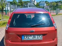 Gebraucht Ford Fiesta 90 PS (66 kW) 2008 Rot Kleinwagen