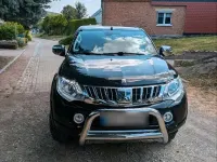 Gebraucht Mitsubishi L 180 PS (132 kW) 2016 Schwarz SUV