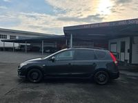 Gebraucht Hyundai i30 Edition+ 90 PS (66 kW) 2011 Schwarz Kombi