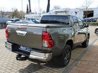 gebraucht Toyota HiLux DC Comfort 2,4 AT +TSS2 +NE